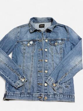 Curve appeal  Blue Denim Jacket - Classic Jean Jacket